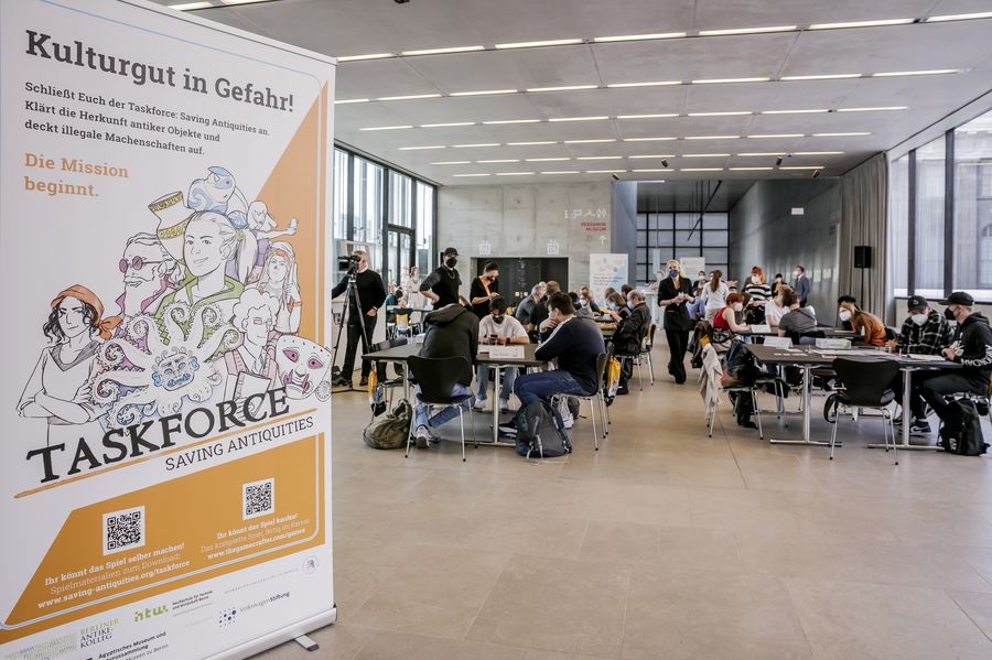 Klassenraum mit Schülern